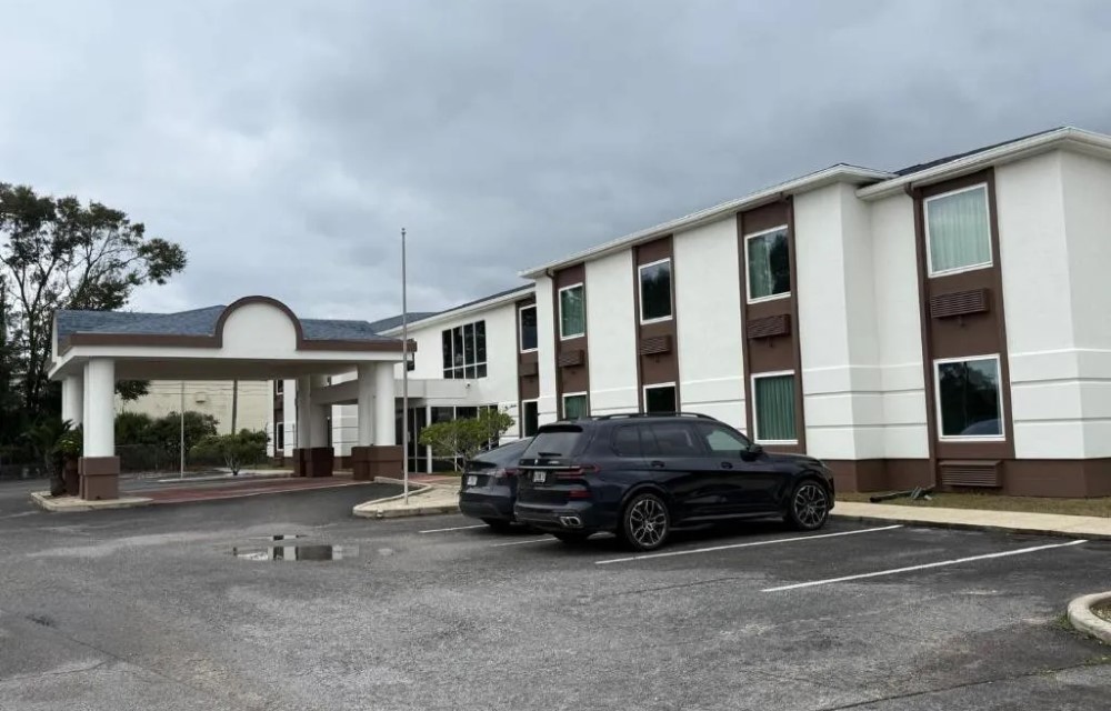 Services at Regency Inn & Suites